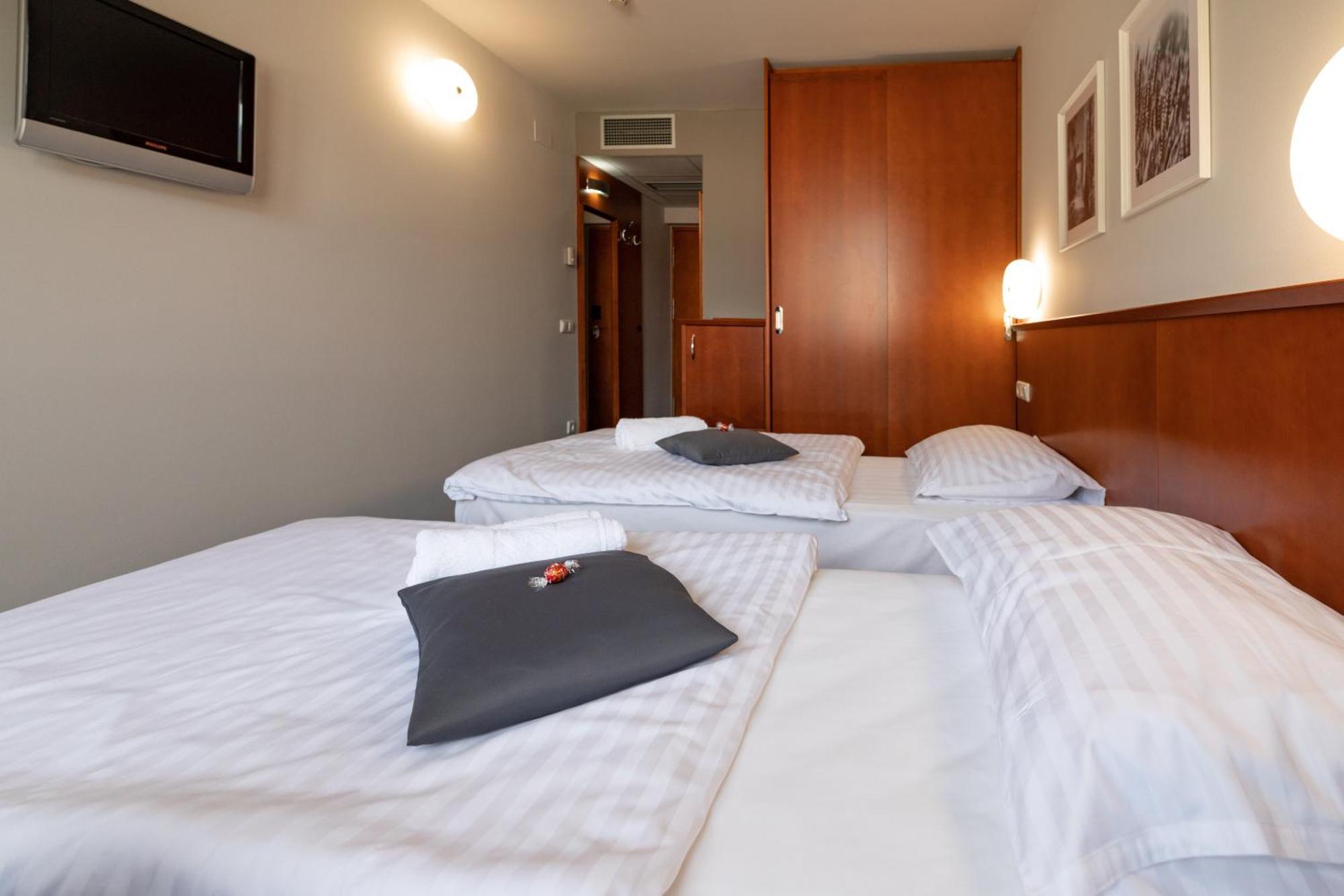 Hotel Spica Lasko Ruang foto